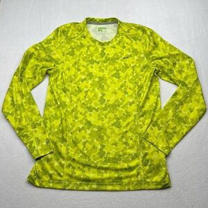 Koppen long sleeve size L green chartreuse speckled geometric pattern tee shirt